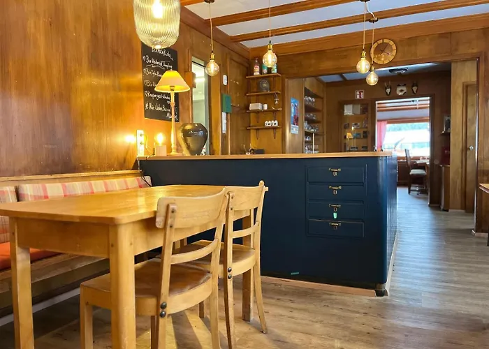 Guest house Berggasthaus Auerhahn - In- Out-